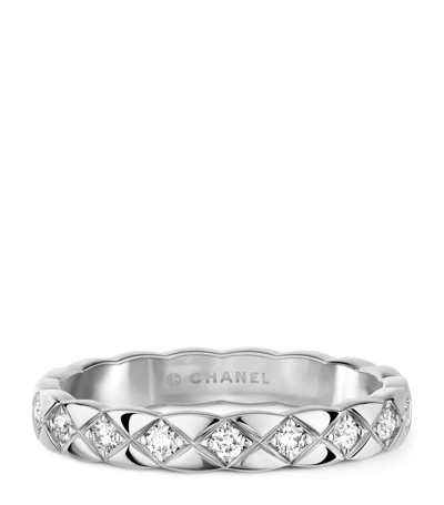 Pre-owned Chanel White Gold And Diamond Coco Crush Ring In Silver