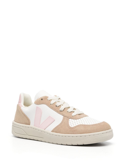 Veja V10 Chromefree Low-top Sneakers In White
