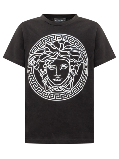Shop Versace Medusa T-shirt In Nero+bianco