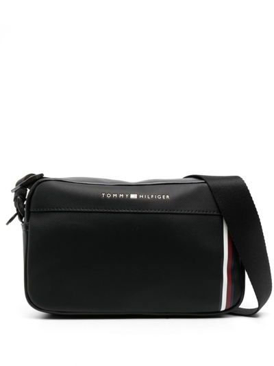 Tommy hilfiger 2024 leather messenger bag