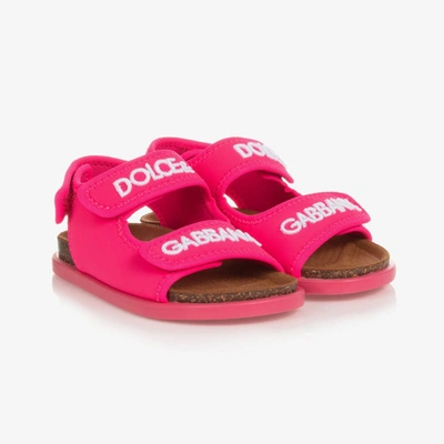 Shop Dolce & Gabbana Girls Pink Logo Sandals