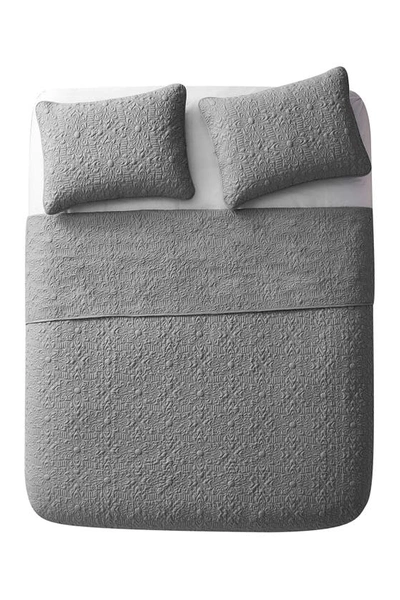 Vcny Home Caroline Embossed Floral Quilt Set In Grey