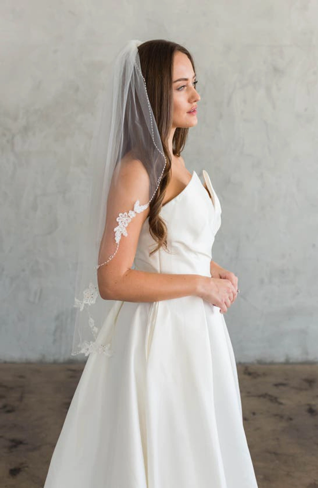 Brides And Hairpins Dyann Tulle Veil In Ivory | ModeSens display picture 2