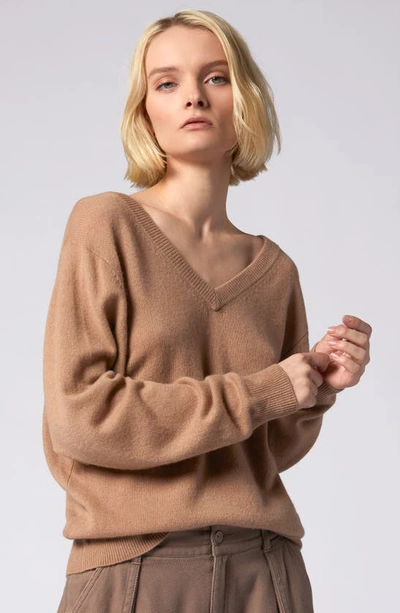 Shop Equipment Lilou V-neck Cashmere Sweater In Camel
