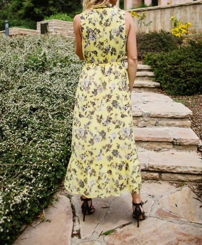 Kensie Sunset Midi Dress In Canary In Yellow