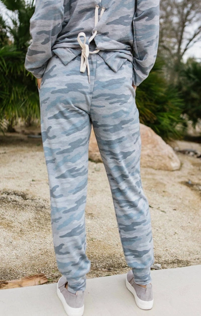 Elan Jogger In Blue Camo In Blue