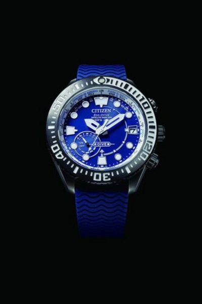 Pre-owned Citizen Promaster Cc5006-06l Eco-drive Marine Blue Watch Men Box