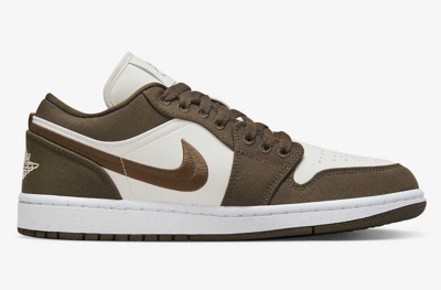 Pre-owned Jordan Nike Wmns Air  1 Low Se Light Olive Dv0426-301 Us 7.5 - 12 Women