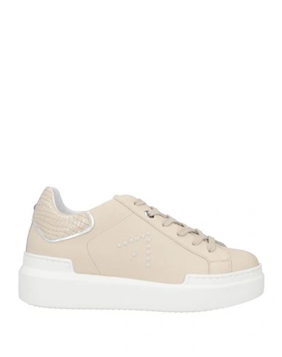 Shop Ed Parrish Woman Sneakers Beige Size 8 Soft Leather