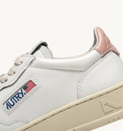 Shop Autry Leather Sneakers In Whtpink
