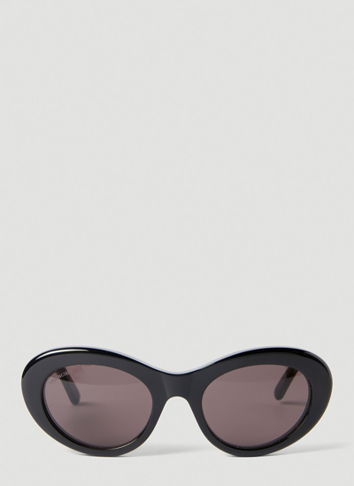 Shop Balenciaga Monaco Round Sunglasses In Black
