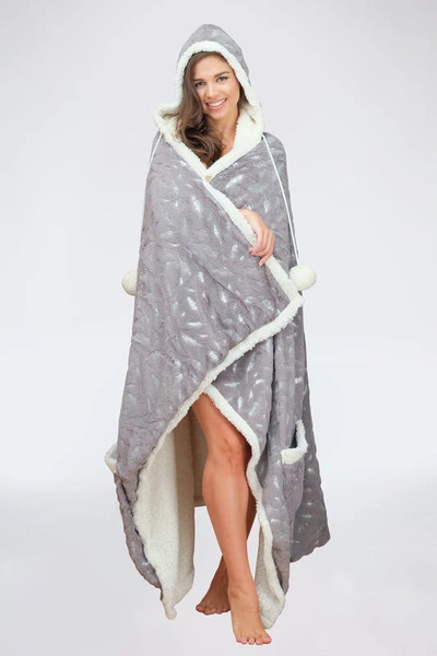 Shop Chic Home Design Ansen Snuggle Hoodie Leaf Pattern Metallic Print Robe Cozy Super Soft Ultra Plush M In Grey