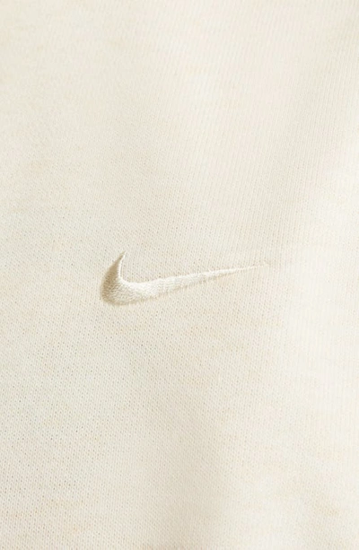 Shop Nike Dri-fit Standard Issue Hoodie Sweatshirt In Phantom/ Heather/ Pale Ivory