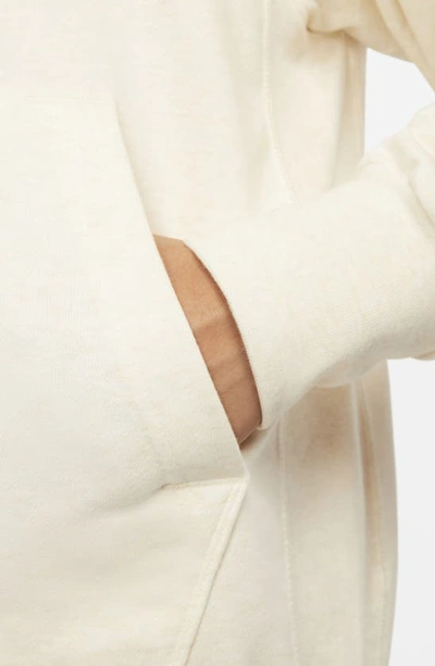 Shop Nike Dri-fit Standard Issue Hoodie Sweatshirt In Phantom/ Heather/ Pale Ivory