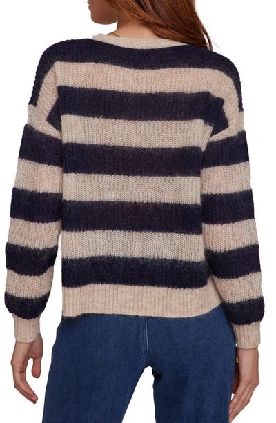 Bella Dahl Wide Stripe Crewneck Sweater In Navy Stripes