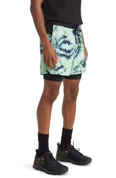 Stance Flux Liner Athletic Shorts In Jade