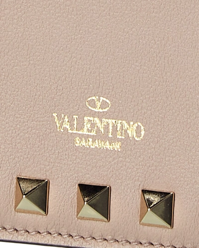 Shop Valentino Rockstud Leather Card Holder In Pink