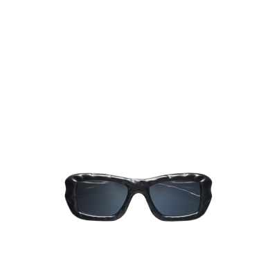 Shop Moncler Rectangular Sunglasses Black In Noir