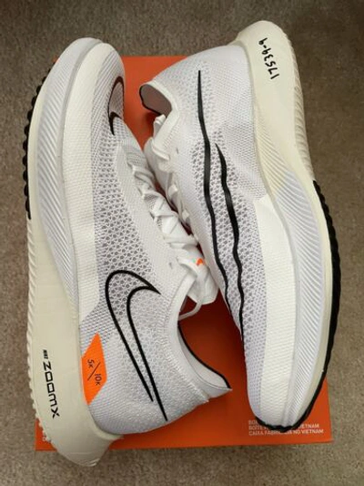 Pre-owned Nike Zoomx Streakfly ‘white Photon Dust' Dh9275-100 Men's Size 11.5 No-lid In White/orange/black/grey