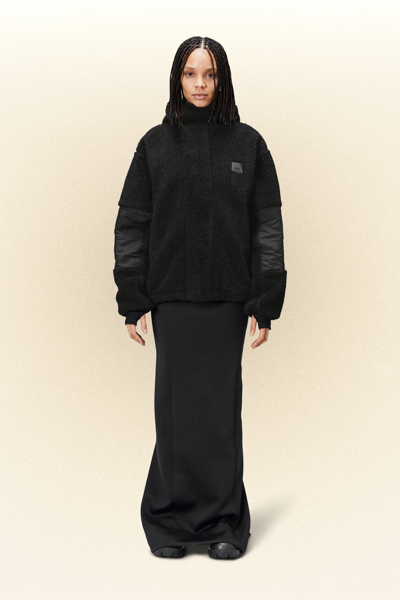 Shop Rains Kofu Fleece Hoodie In Black