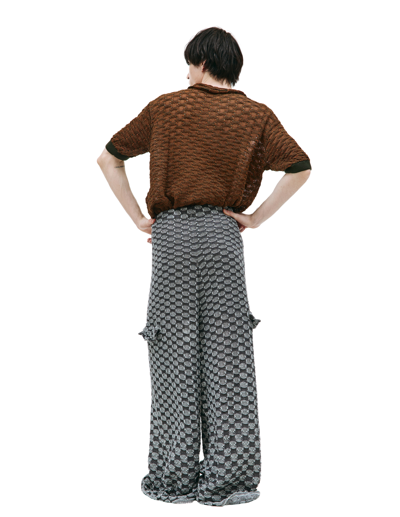 Isa Boulder Checkered Knit Cargo Trousers In Grey