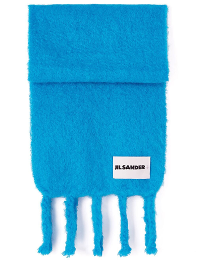 Shop Jil Sander Logo-patch Chunky-knit Scarf In Blau
