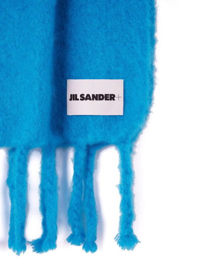 Shop Jil Sander Logo-patch Chunky-knit Scarf In Blau