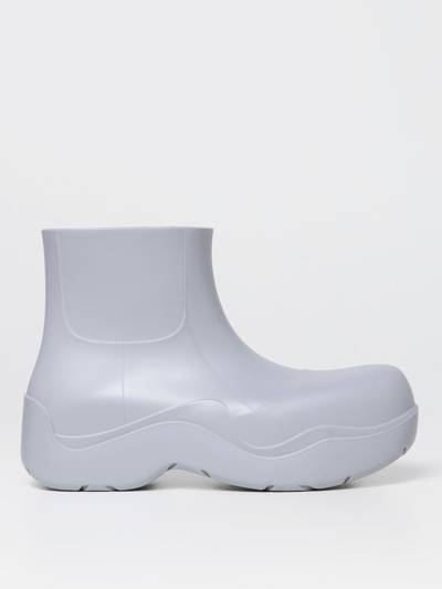 Shop Bottega Veneta Puddle Boots In Biodegradable Rubber In Grey