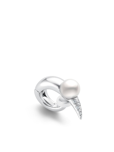 Tasaki 18kt White Gold Collection Line Danger Horn Plus Pearl And Diamond Ear Cuff In Silver