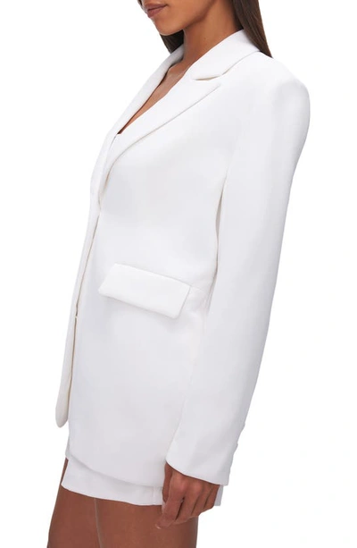 Shop Good American Luxe Suiting Boyfriend Blazer In Ivory001