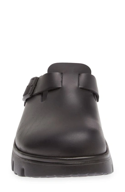 Birkenstock Boston Chunky Slipper In Black Natural Leather With Serrated Sole In Black