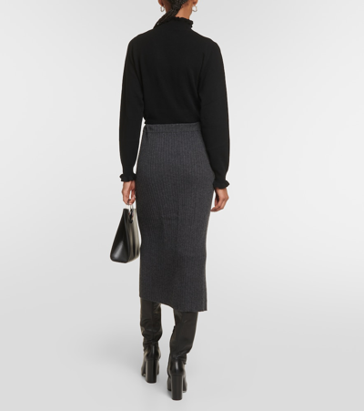 Shop Jardin Des Orangers Ribbed-knit Cashmere Midi Skirt In Grey