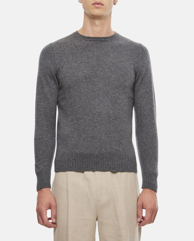 Shop Drumohr Crewneck Cashmere Sweater In Grey