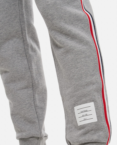 Shop Thom Browne Sweatpants In Classic Loopback In Grey