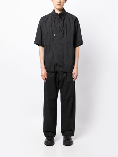 Songzio Short-sleeved Drawstring Lightweight Jacket In Black