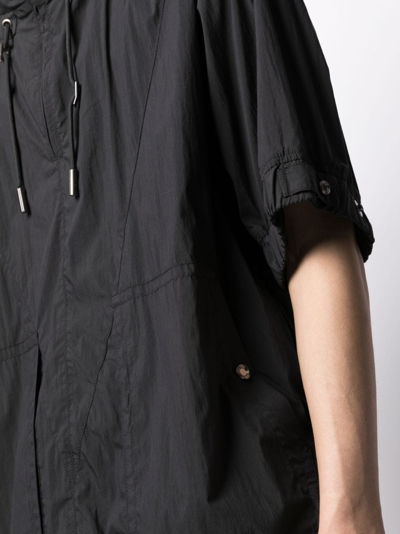 Songzio Short-sleeved Drawstring Lightweight Jacket In Black