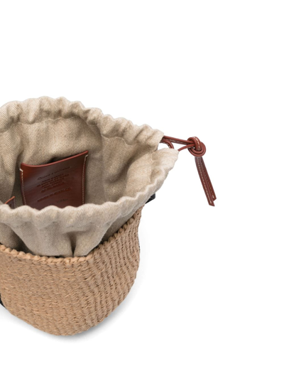 Chloé Small Woody Bucket Bag In Neutrals