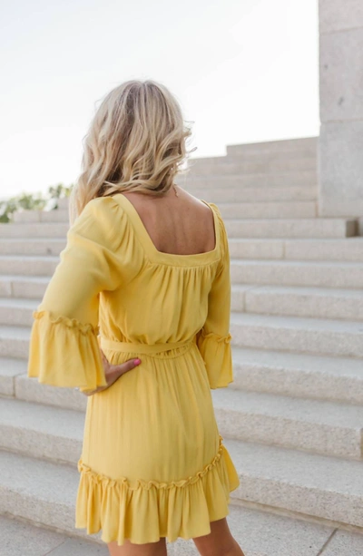Bb Dakota Gauze & Effect Dress In Lemon Drop In Beige