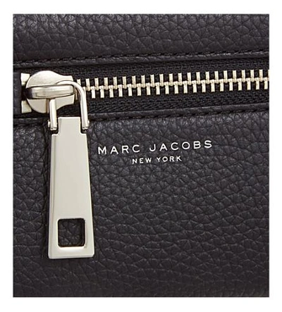 Shop Marc Jacobs Gotham City Grained Leather Wrist Wallet In Black