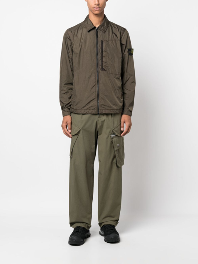 Stone Island Compass-patch Zip-up Lightweight Jacket In Green