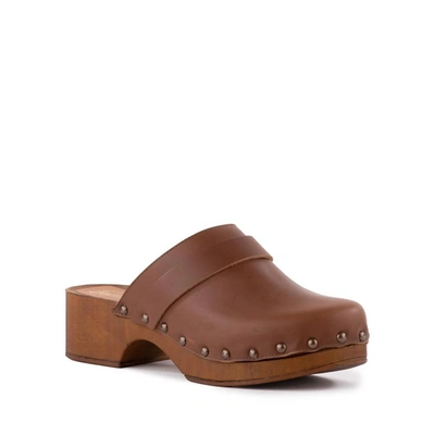 Seychelles Loud & Clear Clog In Cognac In Green