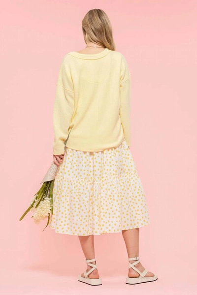 Blu Pepper V-neckline Knit Sweater In Yellow