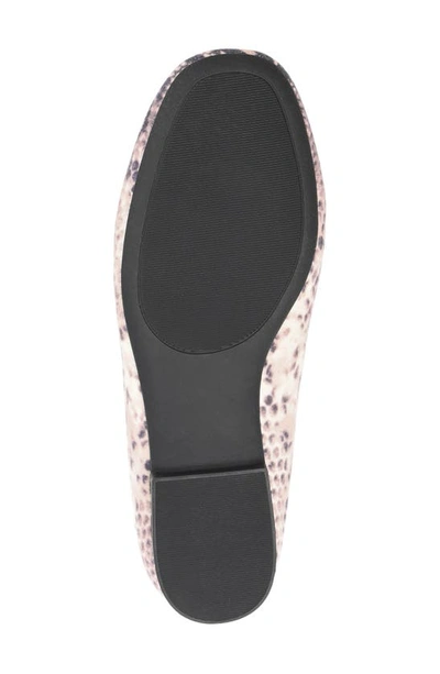 Journee Collection Cordell Rolo Link Loafer In Snake