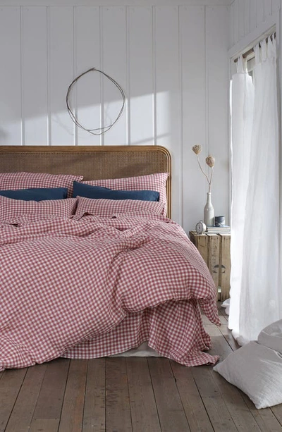 Piglet In Bed Gingham Linen Duvet Cover In Mineral Red