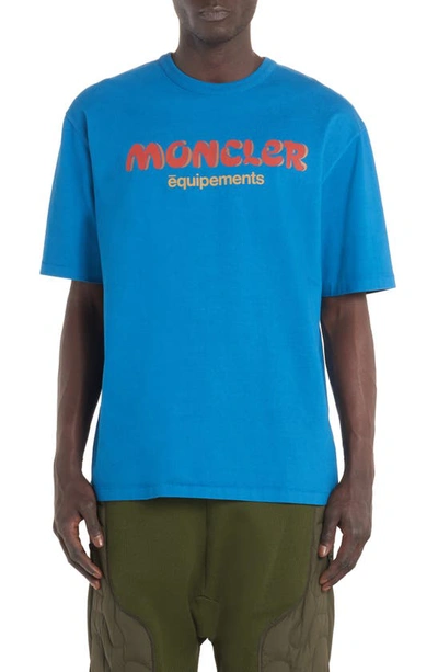 Shop Moncler Genius Logo Cotton Graphic T-shirt In Navy