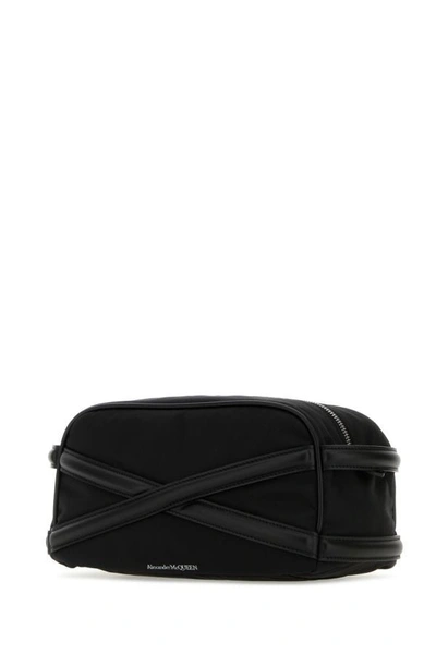 Alexander Mcqueen Beauty Case With Logo In Black
