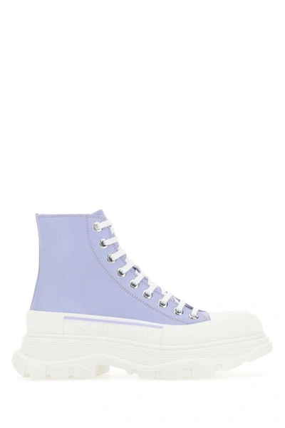 Shop Alexander Mcqueen Woman Lilac Leather Tread Slick Sneakers In Purple