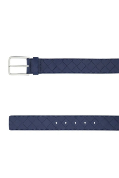 Shop Bottega Veneta Man Navy Blue Leather Belt