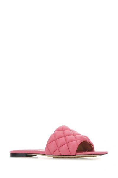 Shop Bottega Veneta Woman Pink Nappa Leather Padded Slippers