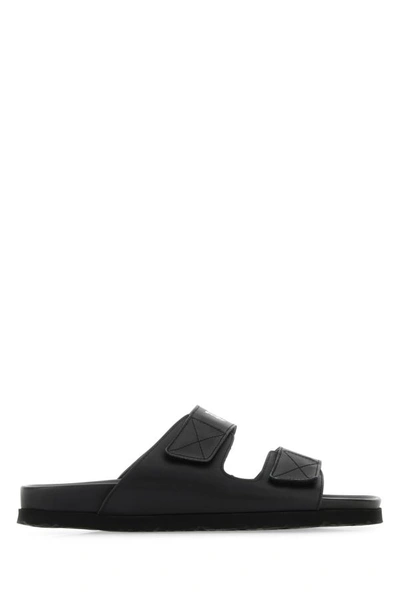 Shop Palm Angels Man Black Leather Slippers